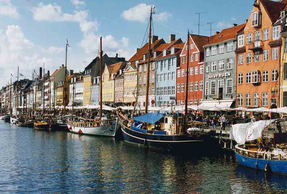 05 - Dinamarca - Copenhague, calle Nyhavn